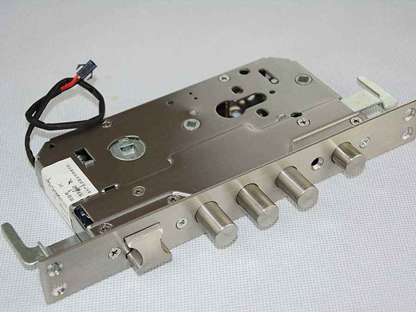 石棉24小时上门开锁公司